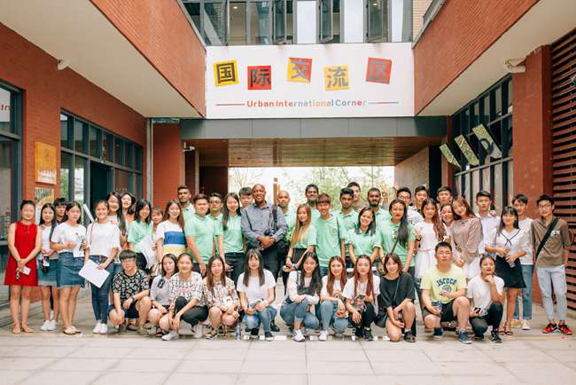 2026年成都新高技工學校教學設施怎樣,教學設備展示